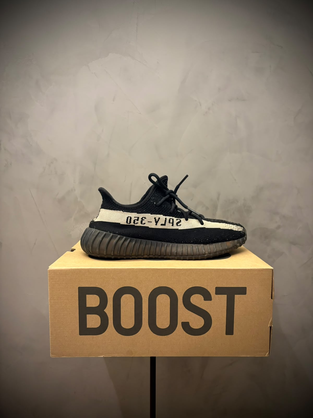 Yeezy Oreo